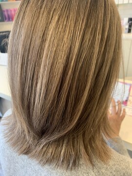 ロマンヤカタ ファース(ROMAN YAKATA fars) 髪質改善　美髪ケア　ハイトーン　白髪ぼかし@田代1/22