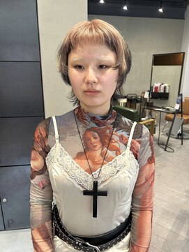 ヘアー アイス ルーチェ(HAIR ICI LUCE) ボブウルフ ルーツカラー オン眉 ウルフカットボブ 山中