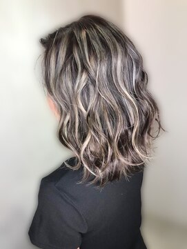 アース 天満橋店(HAIR & MAKE EARTH) 30代40代ハイライト透明感外国人風カラー