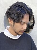 フィフス(fifth)&nbsp;原宿ツイストスパイラルパーマメンズカットラウンドマッシュ30代