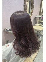 フッタ(Futta)&nbsp;バイオレットピンクブラウン×ロングスタイル【西武新宿駅】