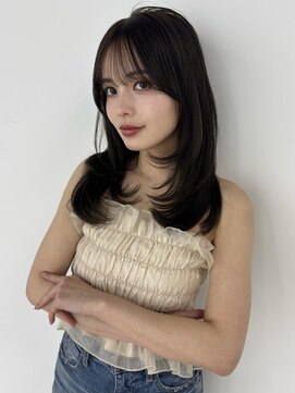 ユーフォリア 青山(Euphoria) 【担当きょうこ】大人可愛いハイレイヤーカット×赤み消しカラー