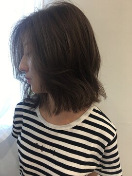 エムサロン 前橋川原(emusalon) グレージュ×レイヤー