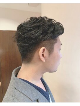 レガロ 南口店(REGALO) ツーブロック×大人リッジパーマ