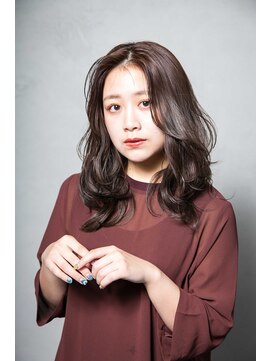 チュラック(Chulack) 【CHULACK】ウェーブ/フェザーバング/レイヤーロング