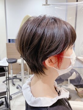 アッシュ 大泉学園店(Ash) 【イヤリングカラー】が可愛いショート