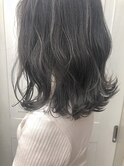 濡れ髪　レイヤーミディアム　外ハネミディアム　オリーブカラー
