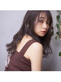 抜け感ロングスタイル
