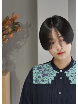 ビュート ヘアー ジョージ(Beaut Hair GEORGE) 四角顔さんにおすすめ！斜めバングでクールハンサムショート