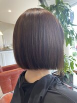 シャンティーク ドット エス(shanteek.es)&nbsp;前下がりボブ