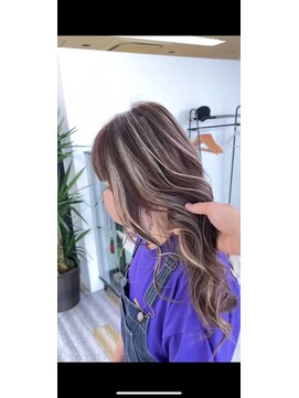 ストゥー(StueW.) デザインくっきりハイライト[倉敷][岡山][倉敷美容室]