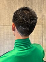 ビンゴ(BINGO)&nbsp;1536黒髪刈り上げバリカンアートボウズアッシュブロック韓国ヘア