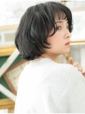 オン眉黒髪くせ毛風マッシュボブショートTb8戸頭20代30代40代