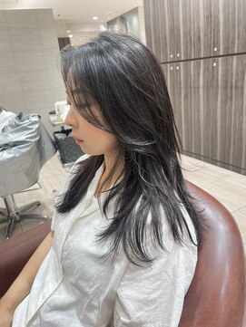 エアー 久留米(AIR) 暗めカラー/ブルーブラック/レイヤーカット