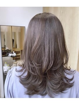 ヘアサロン エフ 渋谷(F) #レイヤーカット　#ピンクベージュ　#アッシュブラウン