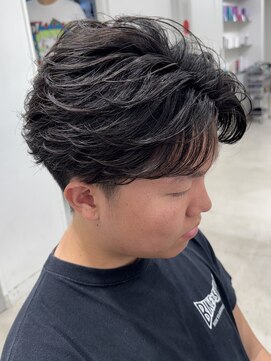 フィフス 栄(fifth) 名古屋栄フェザーパーマフェザーショート韓国ヘアセンターパート