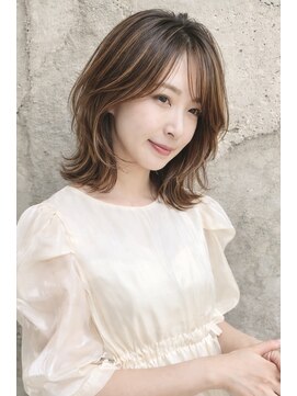 リッカ(Licca) 大人ミディアムヘア　白髪染め/白髪ぼかし/ハイライト