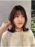 ミディアム　顔周りレイヤー　ヌーディーブラウン【10代／20代】