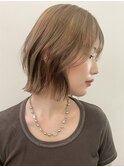 グレージュミルクティーベージュダブルカラーケアブリーチボブ