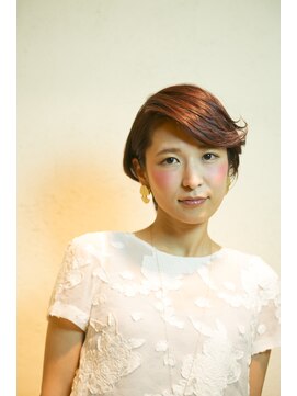 ニジチャウ(Nijichaw) ストロベリーアイスカラー×ショートスタイル