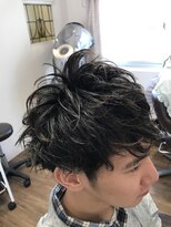 パティオンツー(PATIONN2)&nbsp;ネープレスツーブロック束感無造作ショートマッシュでイメチェン