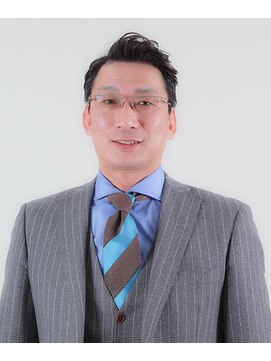 エヌドットバーバー ギンザ(N.BARBER GINZA) 洗練された 現代仕様の七三スタイル　【銀座】<理容室>