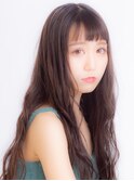 抜け感ふんわりロング