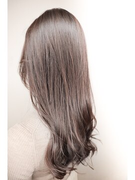 オラ ボーテ(Aura Beaute) ロング/ブリーチ無し/グレーベージュ/大人かわいい