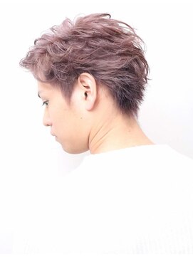 グロウ 別府店(growth) <理容室>スクリューショート