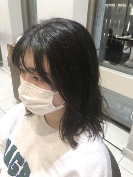 ネオリーブギンザ 銀座店(Neolive GINZA) サイドバングパーマ　外ハネミディのニュアンスパーマ