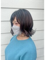 レポ(LEPO)&nbsp;抜け感ある切りっぱなしボブ