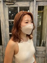 エイミーバイアフロート(amie  by afloat)&nbsp;オレンジベージュ×ウェーブ巻き