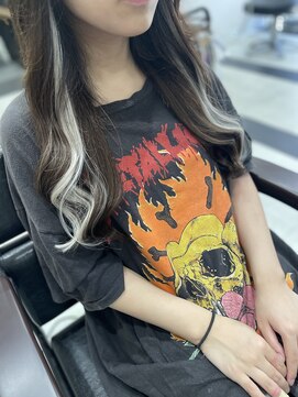 ラブスタシー 京都河原町店(lovestasy) シールエクステ/イヤリングカラー/髪質改善/韓国/学割U24