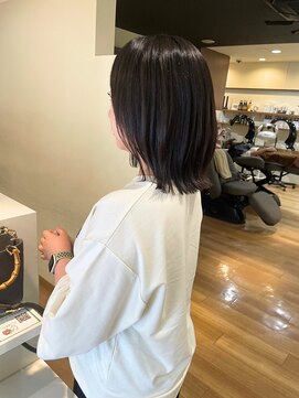 ラファンス 栗林店(LaFENCE) ダークブラウン/ミディアムヘアー