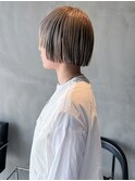 リップラインボブ×逆インナーカラー