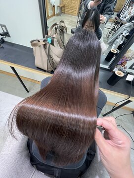 ラヴィエ(RAVIE) 【半田・髪質改善】縮毛矯正/トリートメント/マンツーマン