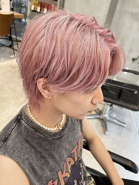 フィフス 大分(fifth) 大分マッシュウルフブリーチピンクカラー毛流れストレート