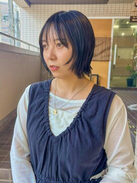 サロン シー(salon sea) salon sea　とわ　ボブウルフ