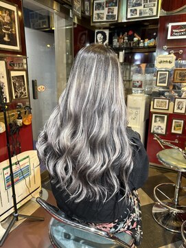 グリッツ (GLITZ) ラベンダーホワイトカラーポイントエクステバレイヤージュ風