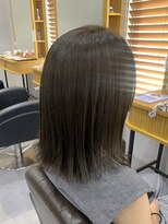 マリーチレイ(lei marichi ray)&nbsp;外ハネ×オリーブベージュ