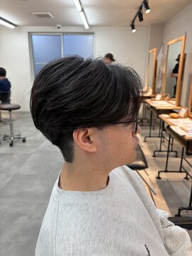 シーフ 千葉(Cyf) ダウンパーマ/センターパート/ニュアンスパーマ/韓国/橋本修杜