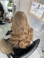 サロンティティ(salon titi) 透明感溢れるベージュ、ブラウンカラー