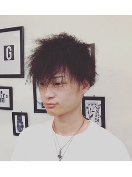 アイリス トーキョー(IRIS Tokyo) 今風ツイストパーマ