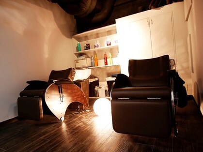 トリートメント サロン スローネ(Treatment Salon Throne)の写真