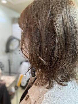 トリプルエイチ(HHH for hair) ブリーチなしでも透明感♪大人可愛い×シルキーベージュ