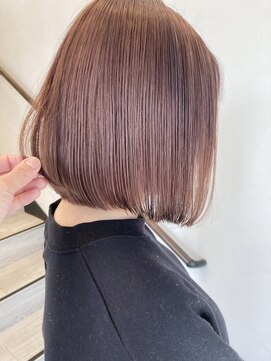 アドラーブル 女池店(adorable) 小顔見せで大人かわいい☆ハイトーンカラー×フェミニンボブ