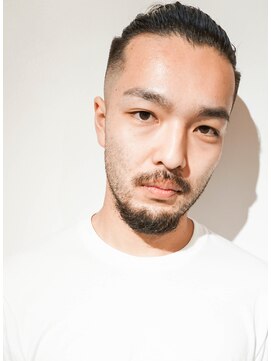 リーブラウン(Re:BROWN) サイドグラデーションマンバンヘアかき上げヘア