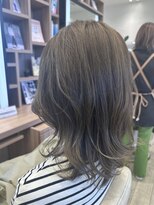 ディーボーイ 健軍店(D-BOY) オリーブグレージュ