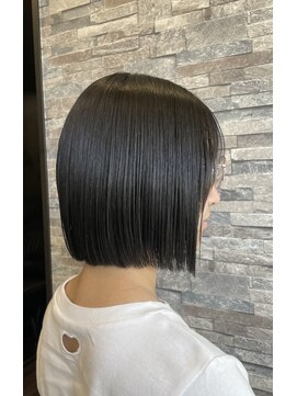 ブレス 横浜(bless) 切りっぱなしボックスボブ