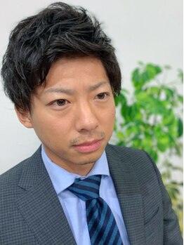 アモウ美容室の写真/程良いツヤ感やスタイリングの仕方で雰囲気はキリッと変わります。自分の持っている知識伝えさせて頂きます